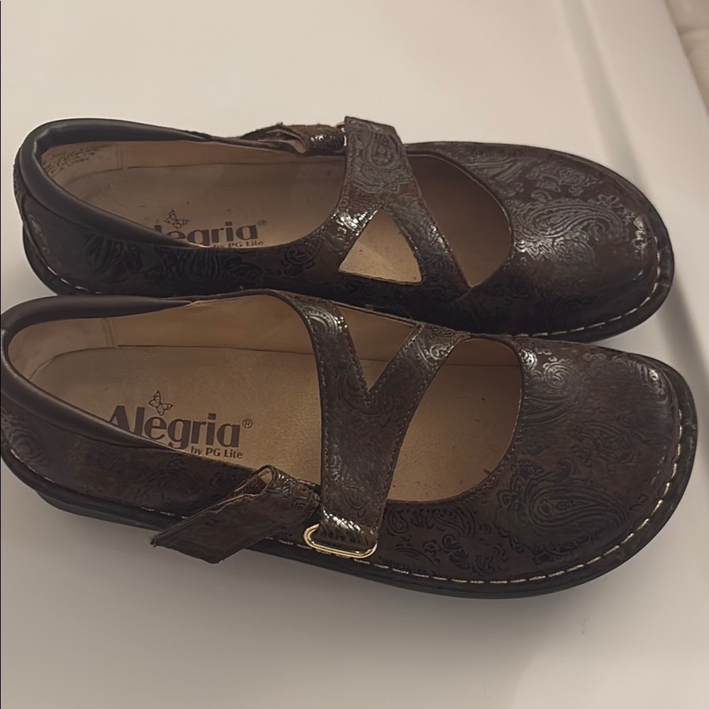 Alegria Brown Shoes - Picture 2 of 4